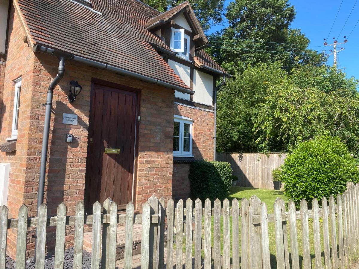 Honeysuckle Cottage Hereford Extérieur photo